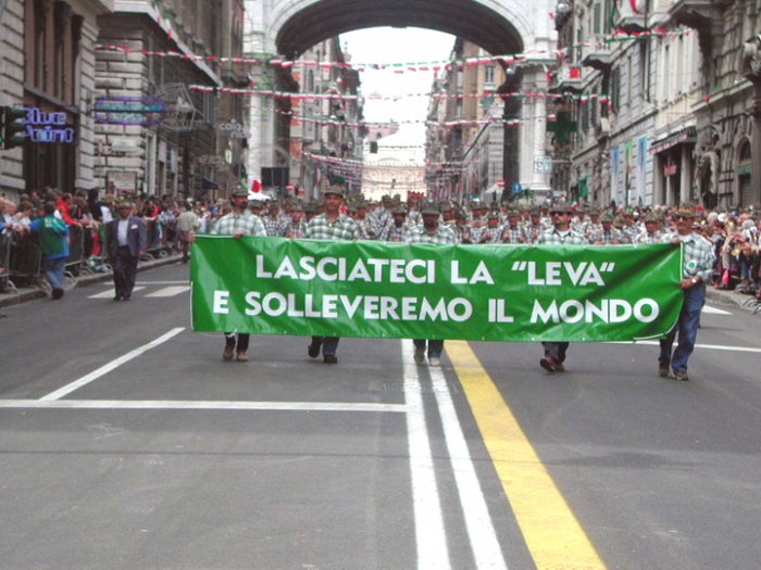 74 Adunata Nazionale Alpini Genova 2001