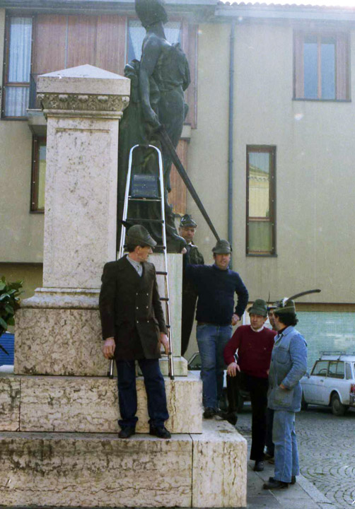 Rifatta_spada_monumento_15_720