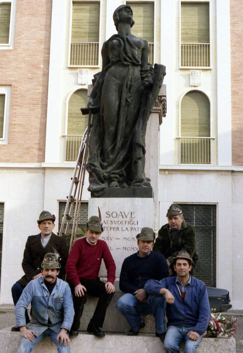 Rifatta_spada_monumento_20_720
